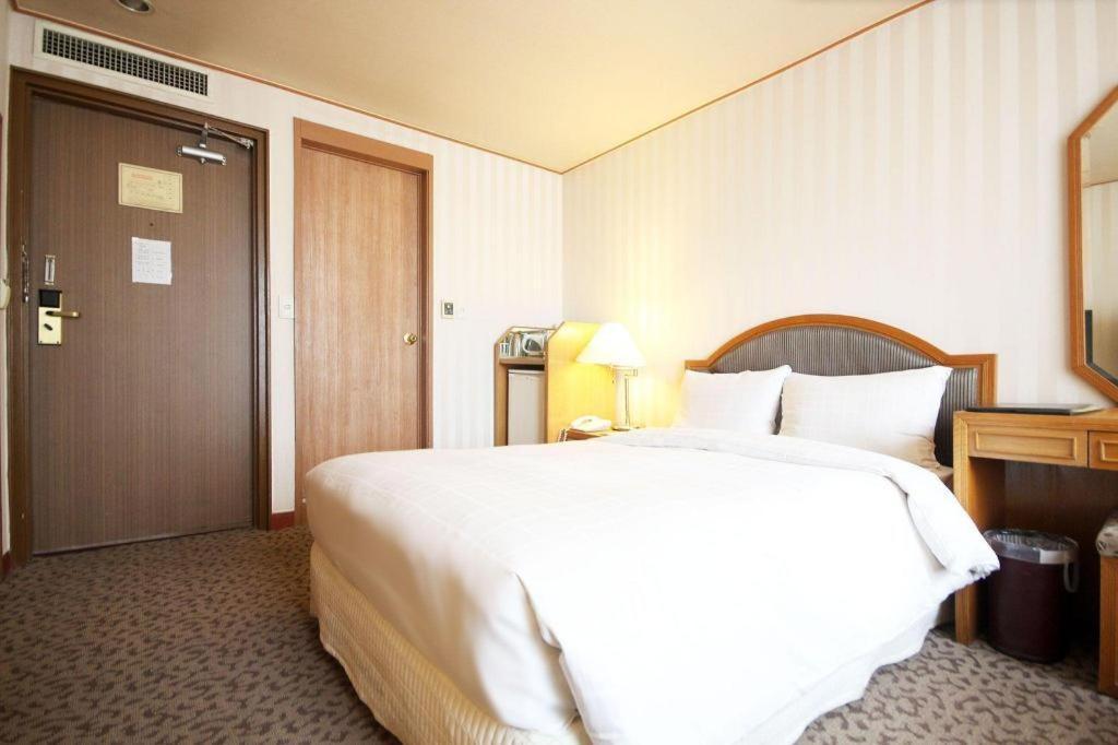 Seoul Rex Hotel Екстериор снимка